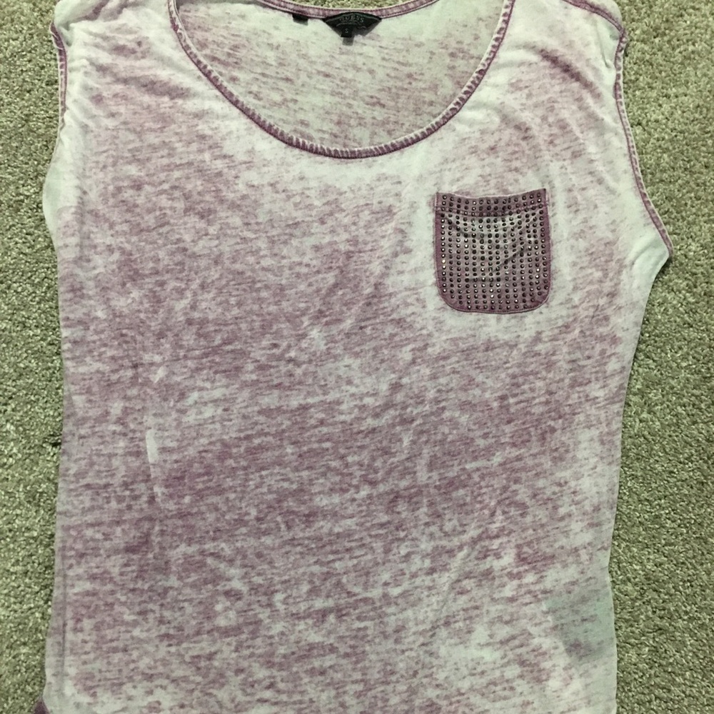Guess top